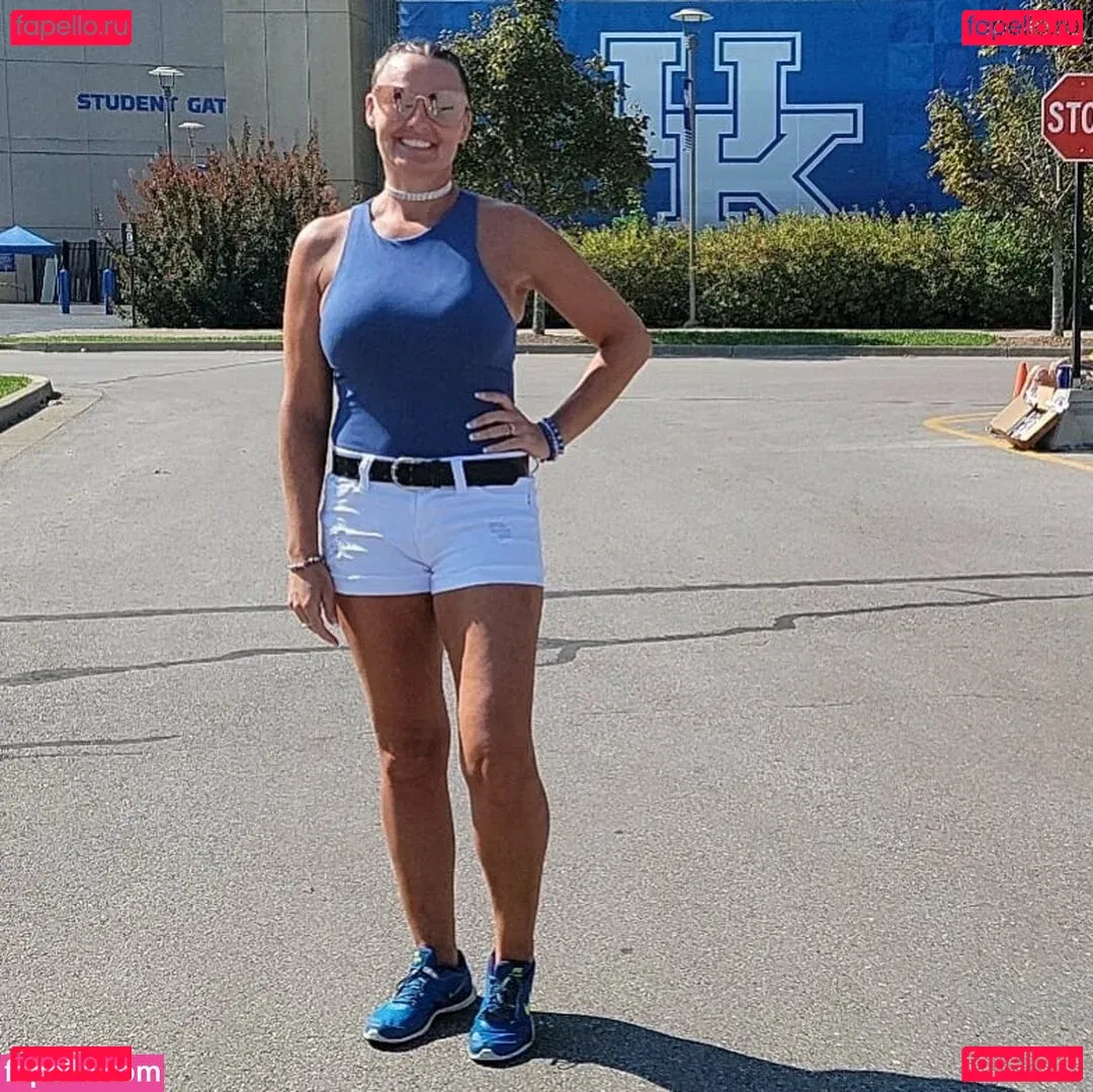 fitlakemomma Onlyfans Photo Gallery 