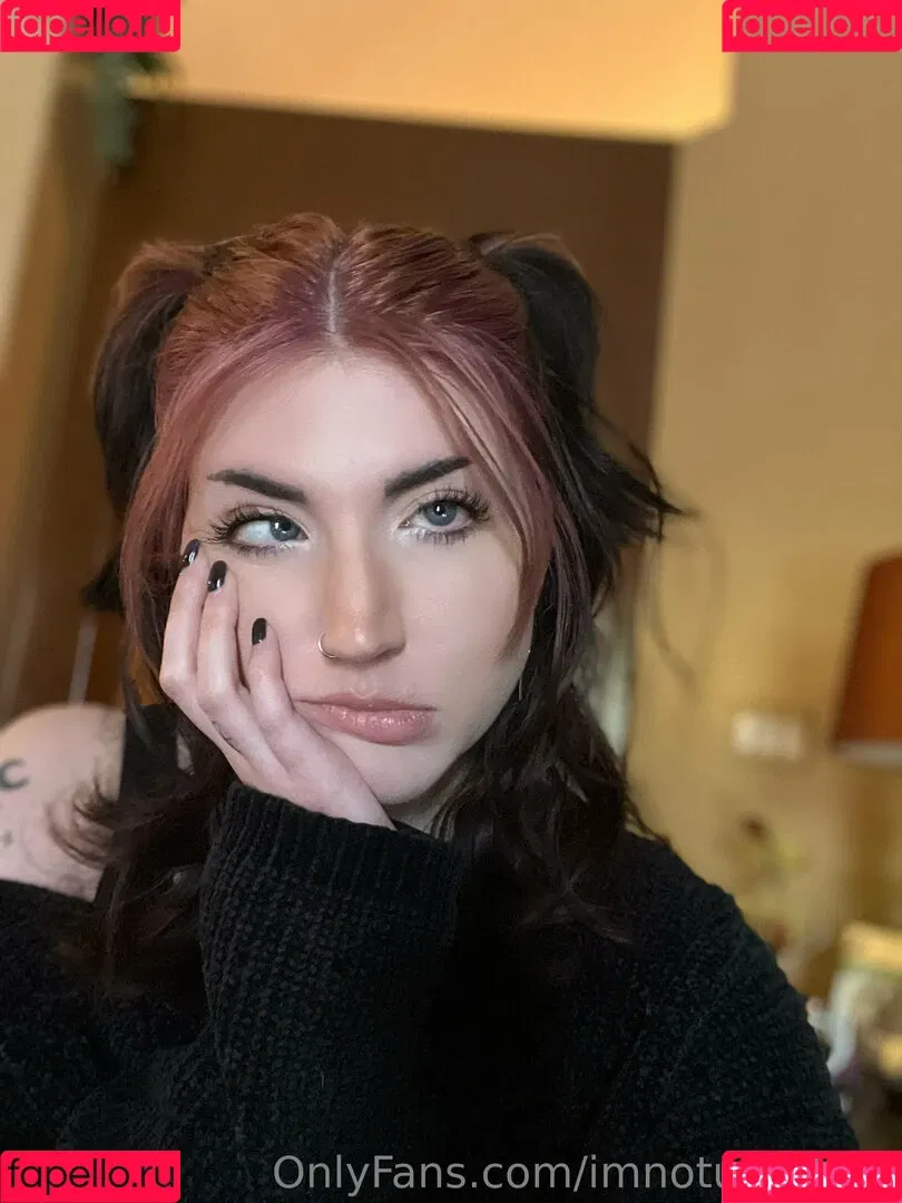 imnoturgothgf Onlyfans Photo Gallery 