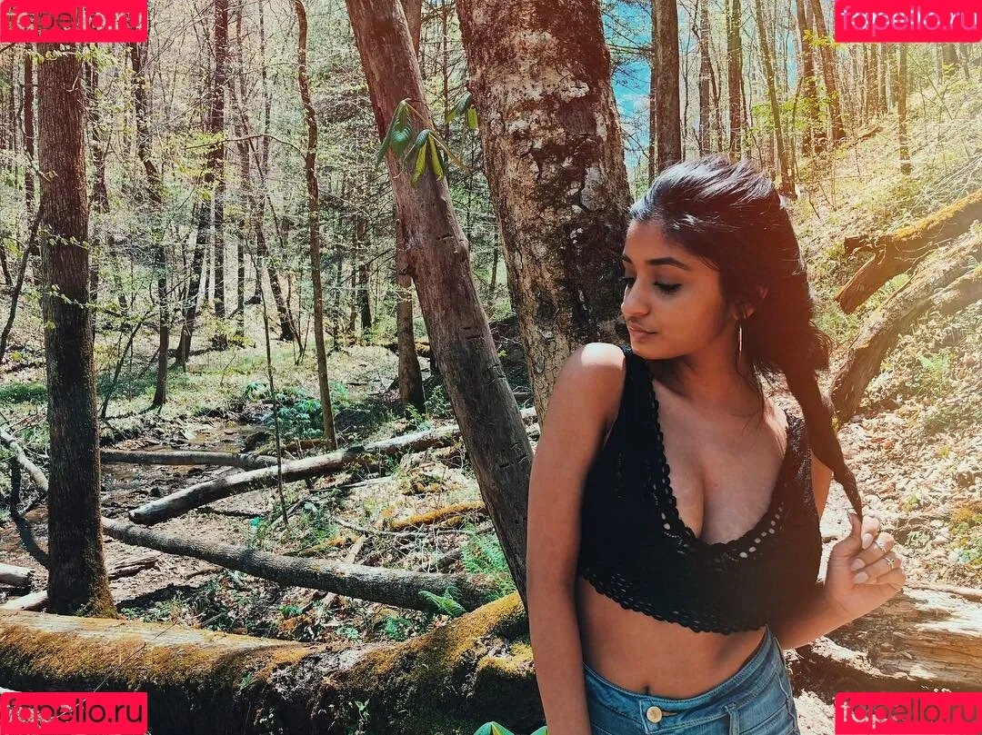 Alina M Onlyfans Photo Gallery 