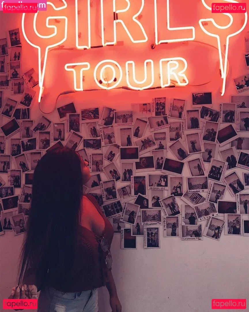 Alina M Onlyfans Photo Gallery 