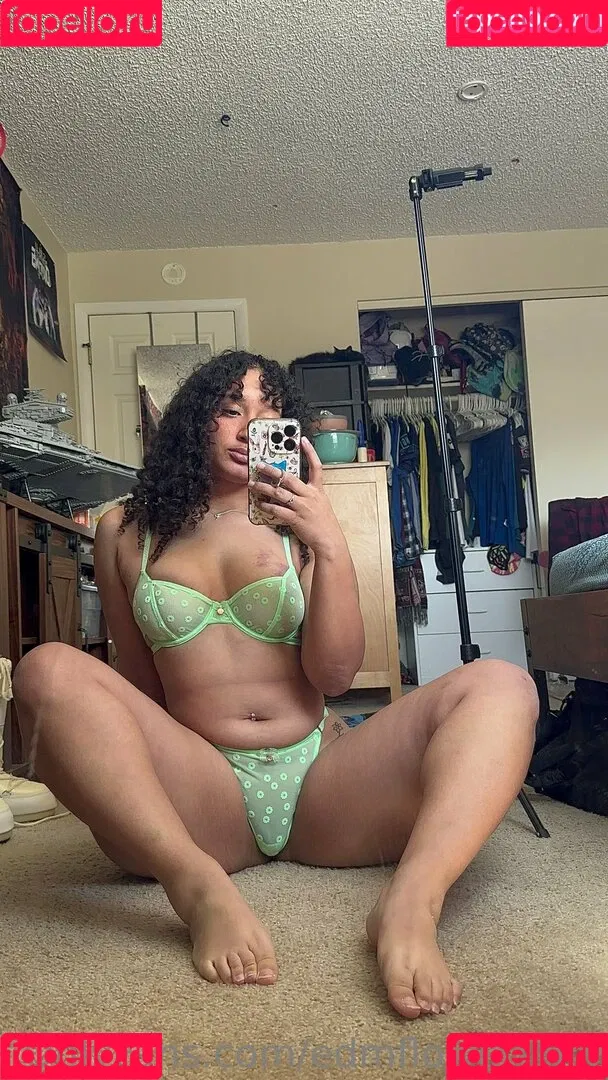 EDMFlowerFairy Onlyfans Photo Gallery 