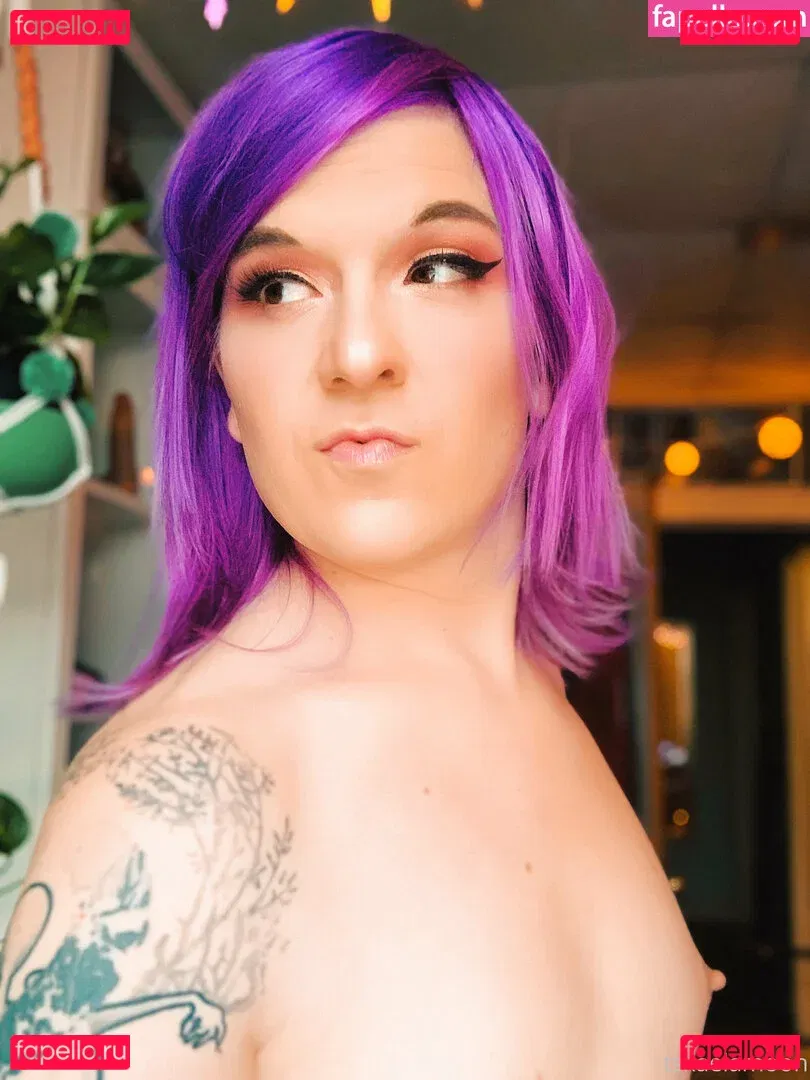 tskaelamoon Onlyfans Photo Gallery 