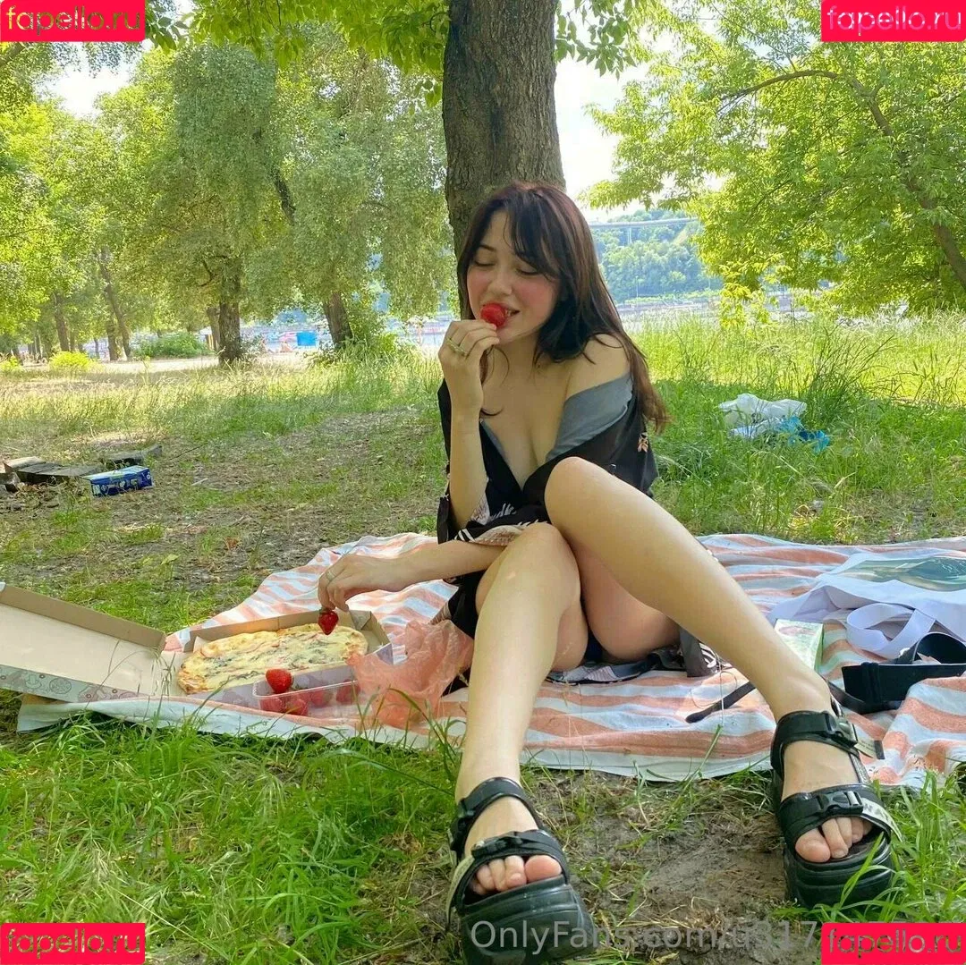 elliemooree Onlyfans Photo Gallery 