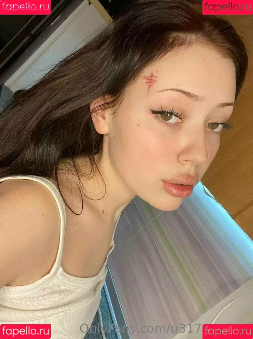elliemooree Onlyfans Photo Gallery 