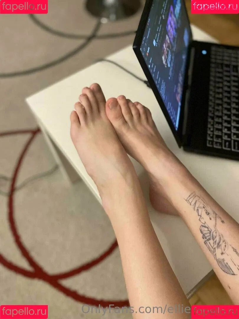elliemooree Onlyfans Photo Gallery 