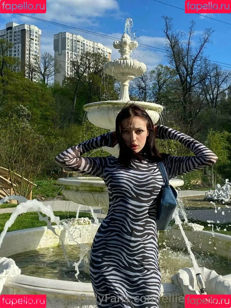 elliemooree Onlyfans Photo Gallery 