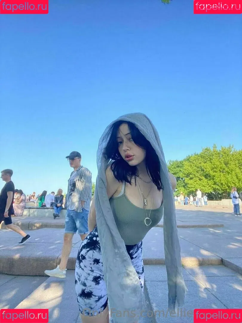 elliemooree Onlyfans Photo Gallery 