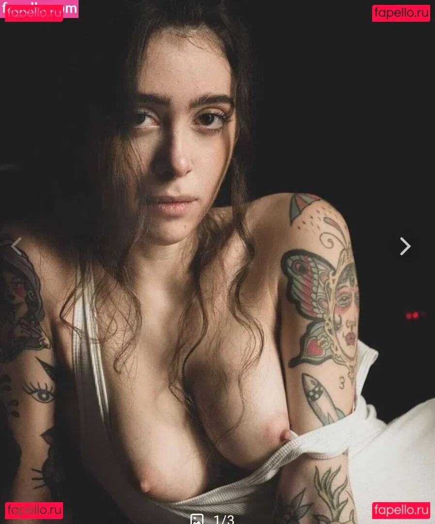 n0eml Onlyfans Photo Gallery 