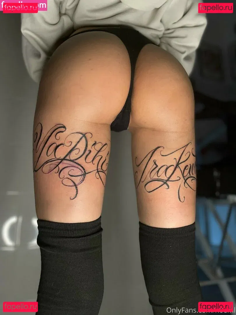 n0eml Onlyfans Photo Gallery 