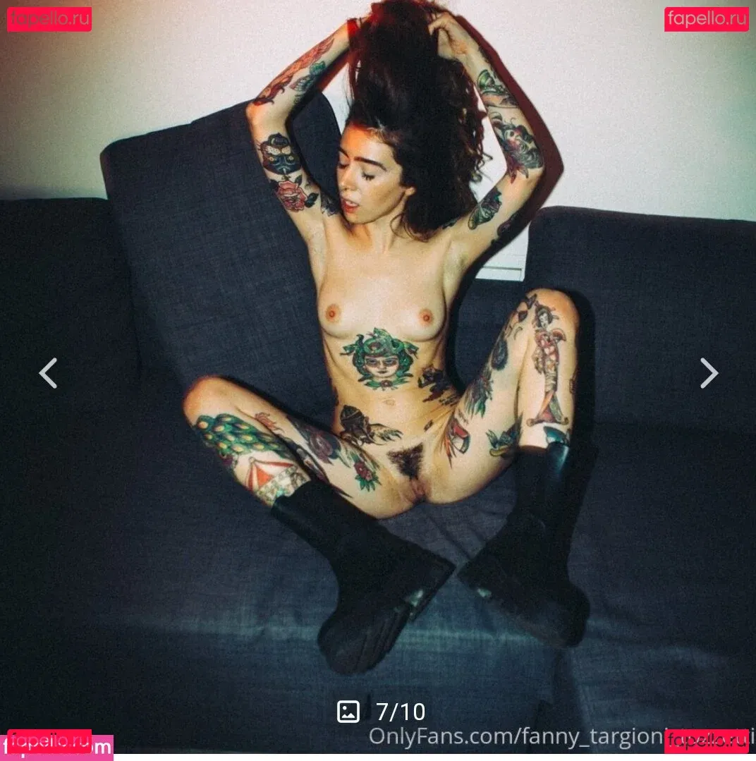 n0eml Onlyfans Photo Gallery 