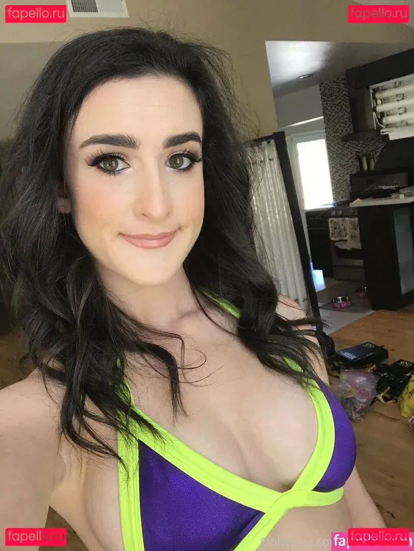 lyralockhart Onlyfans Photo Gallery 