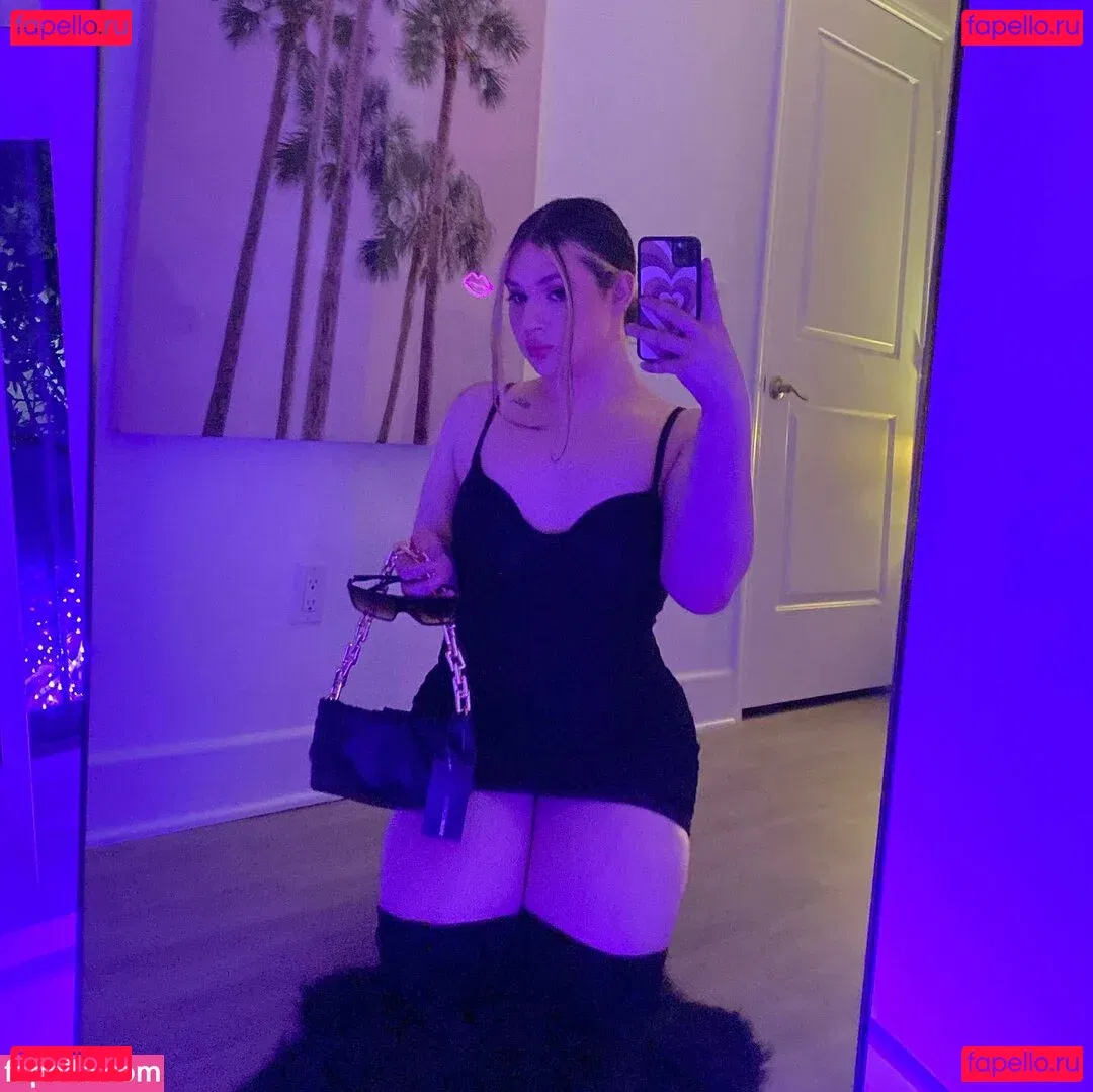 Valencia Onlyfans Photo Gallery 