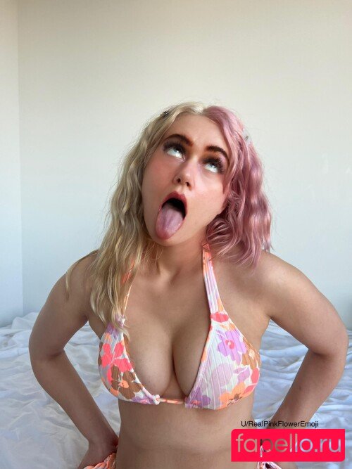 pinkfloweremoji Nude Onlyfans Photo 40