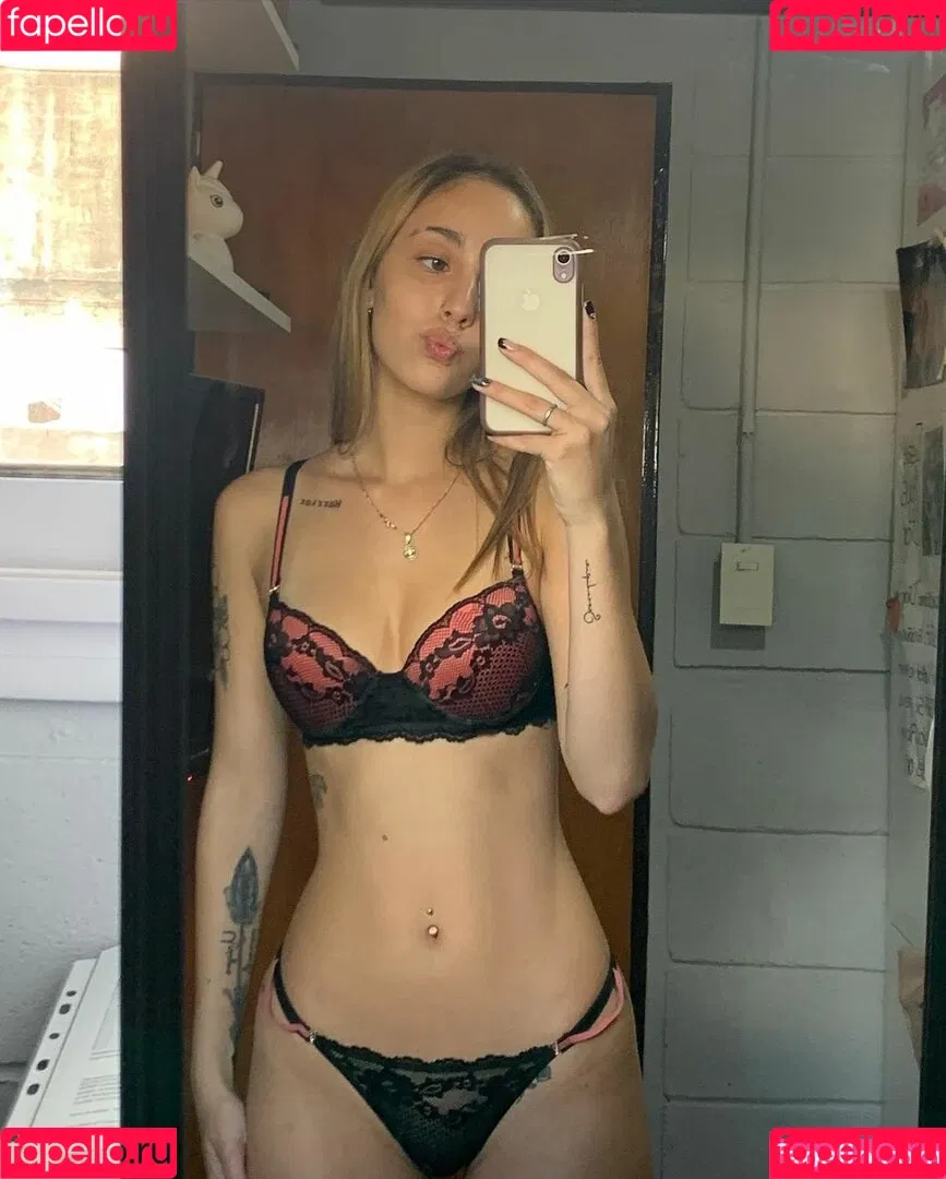 Agus Digri Onlyfans Photo Gallery 