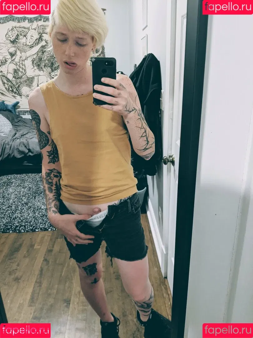 Moe Rose Onlyfans Photo Gallery 