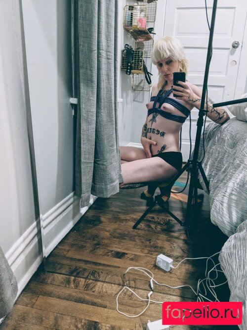 Moe Rose Nude Onlyfans Photo 5