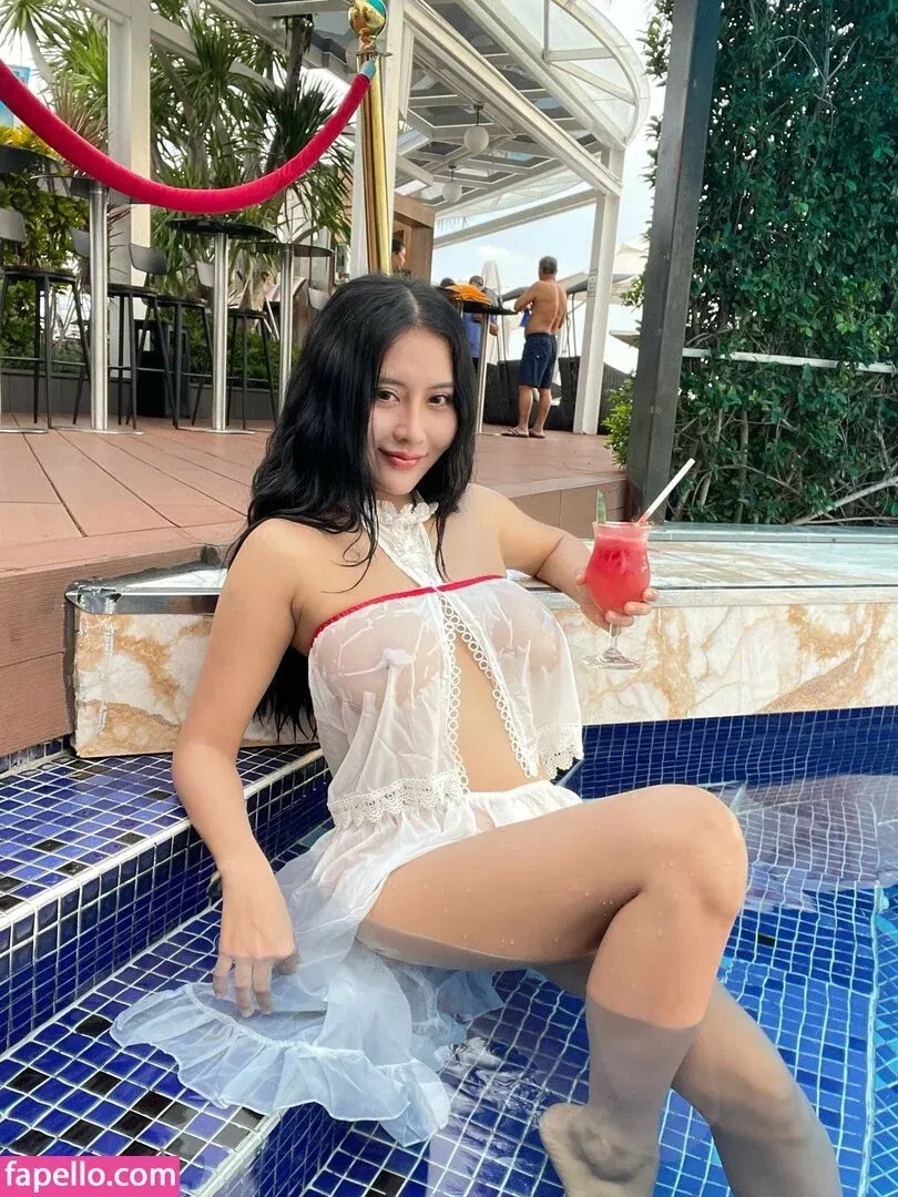 Pong Kyubi Onlyfans Photo Gallery 