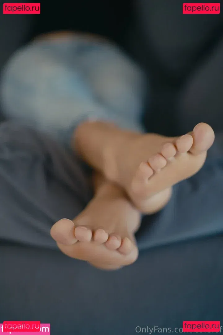 esterof Onlyfans Photo Gallery 