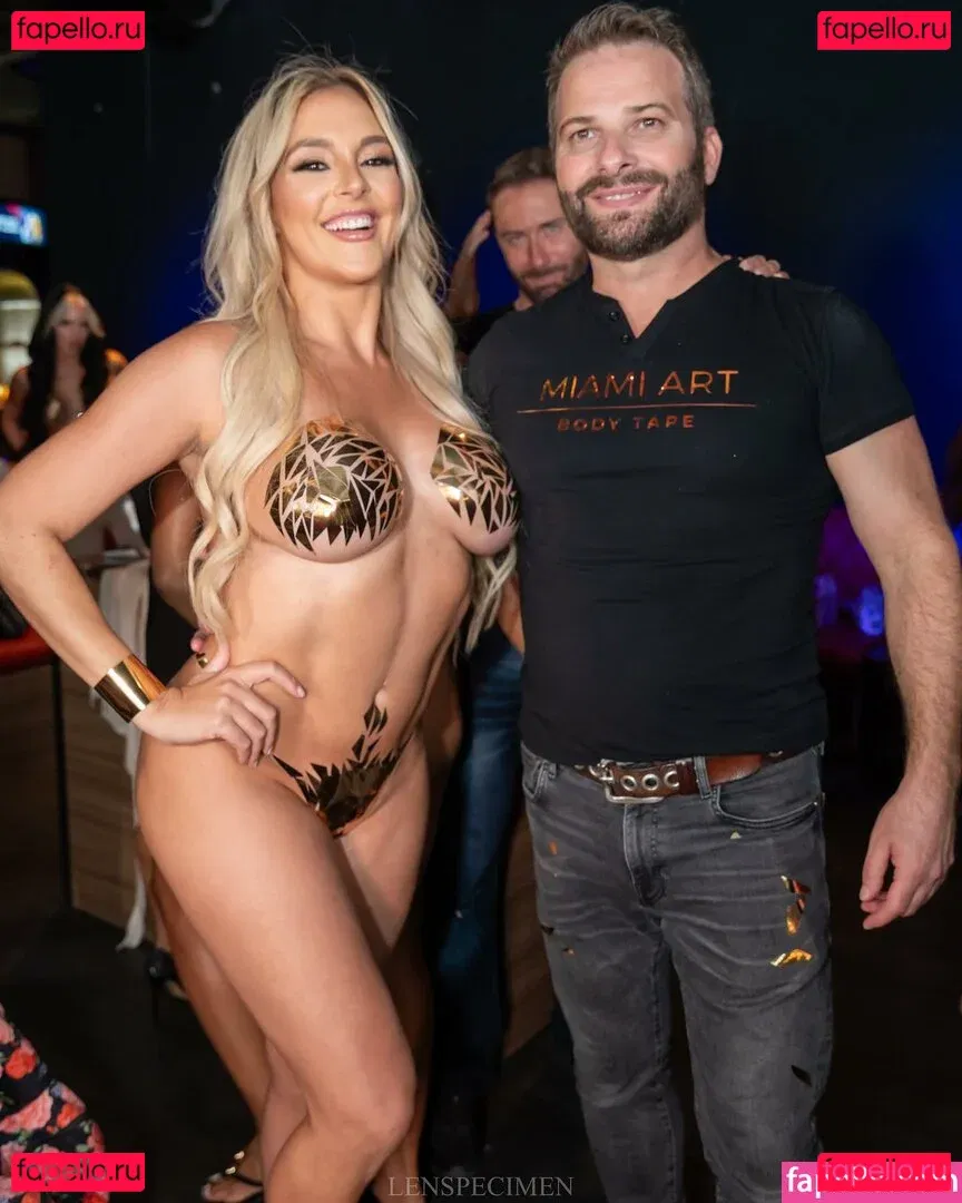 Heloíne Moreno Onlyfans Photo Gallery 