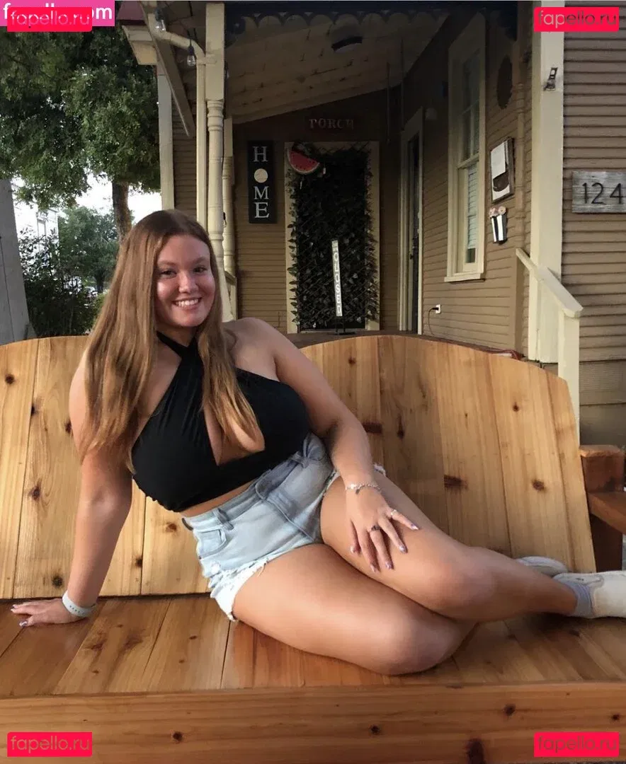 redflannel Onlyfans Photo Gallery 