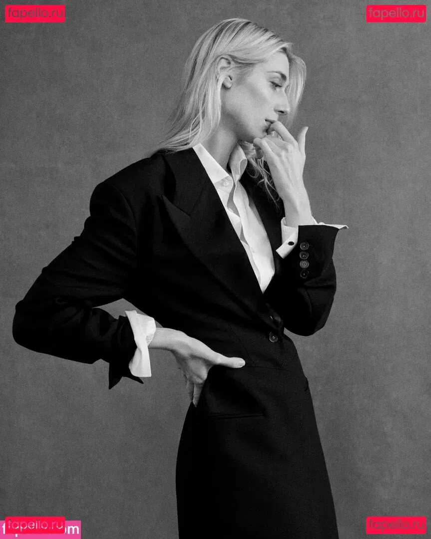 Elizabeth Debicki Onlyfans Photo Gallery 