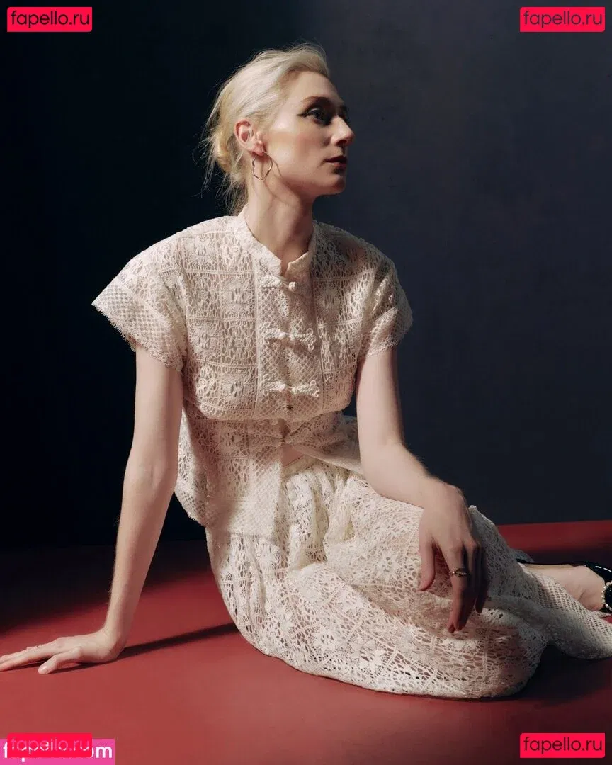 Elizabeth Debicki Onlyfans Photo Gallery 