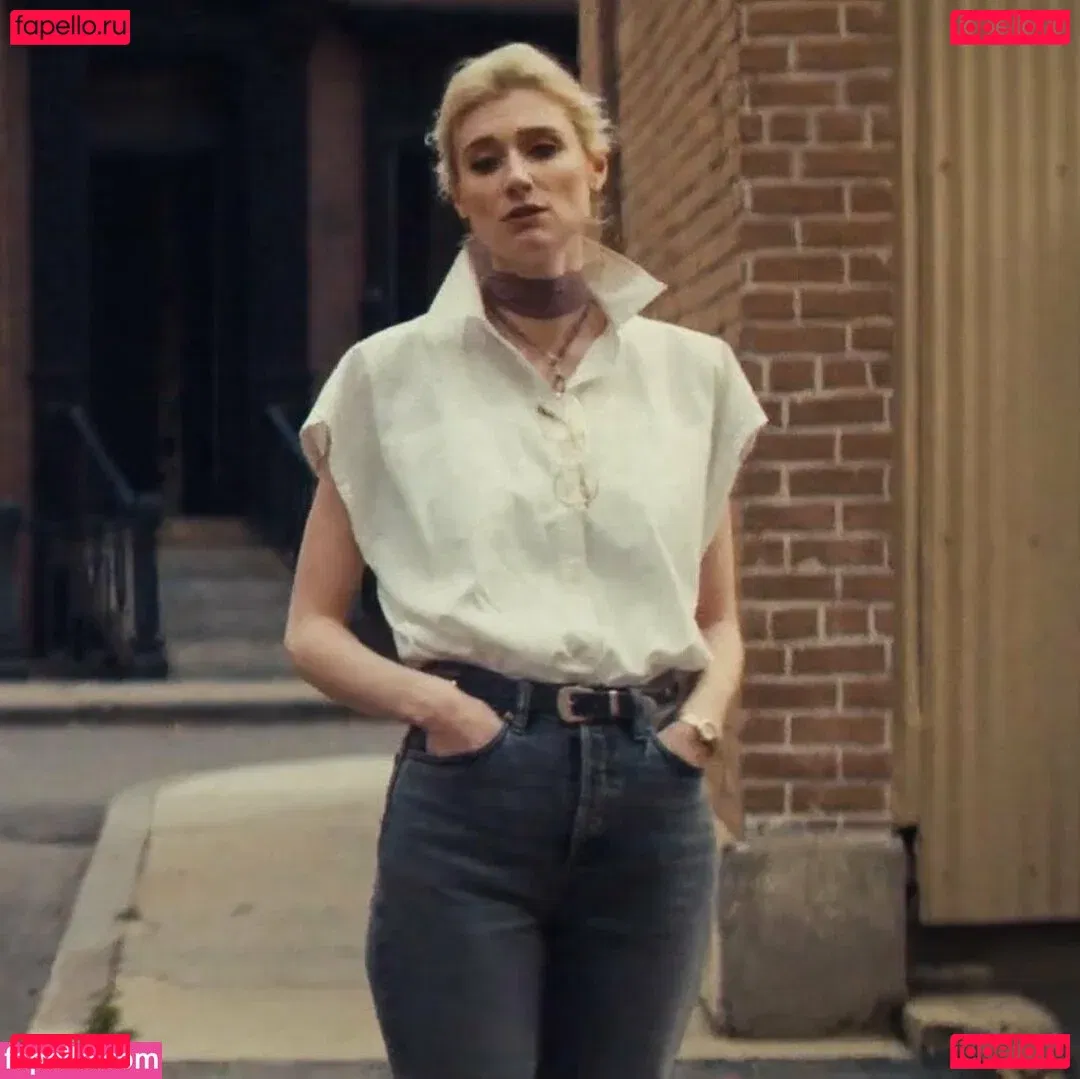 Elizabeth Debicki Onlyfans Photo Gallery 