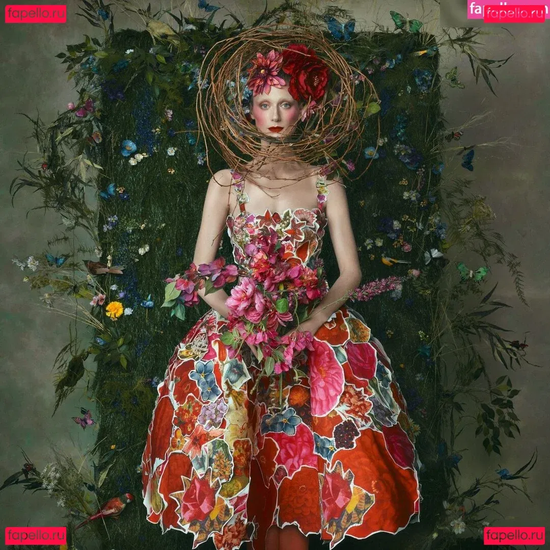 Elizabeth Debicki Onlyfans Photo Gallery 