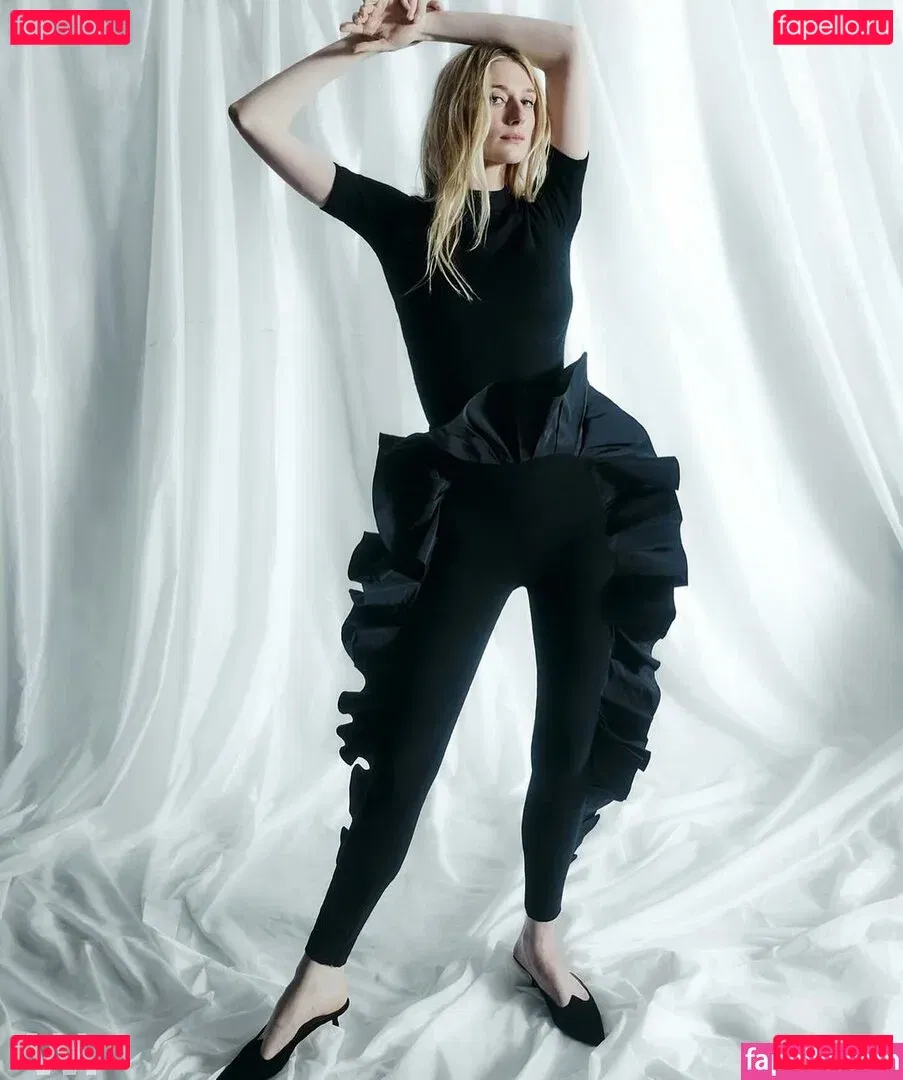 Elizabeth Debicki Onlyfans Photo Gallery 