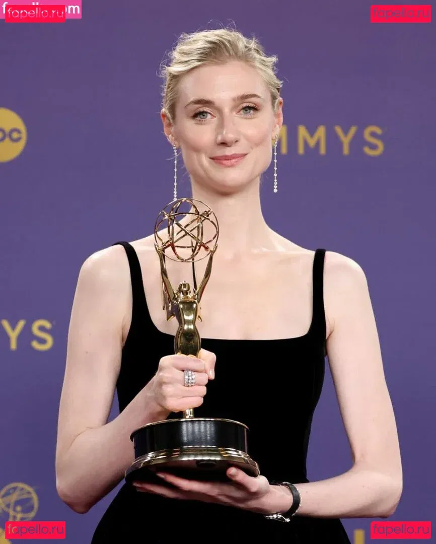 Elizabeth Debicki Onlyfans Photo Gallery 