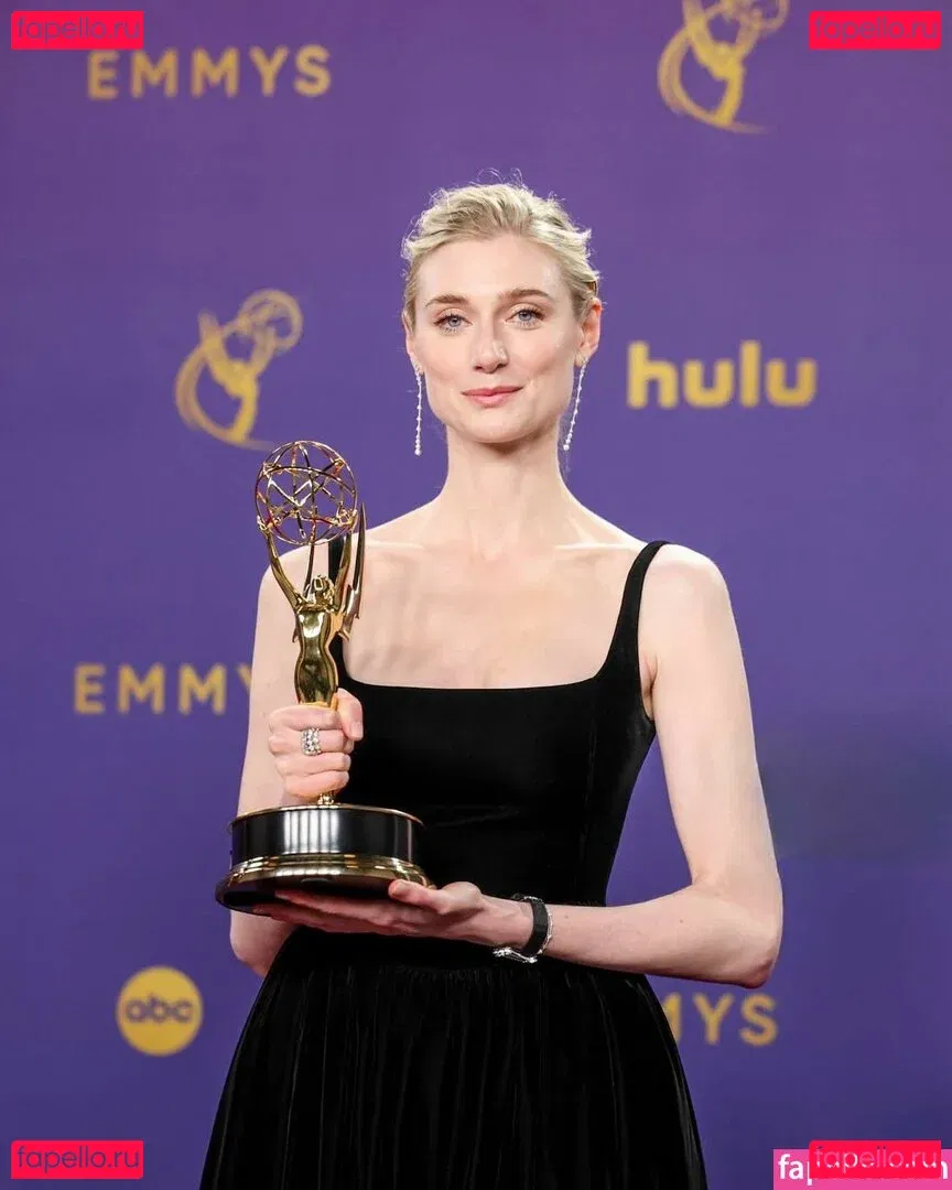 Elizabeth Debicki Onlyfans Photo Gallery 