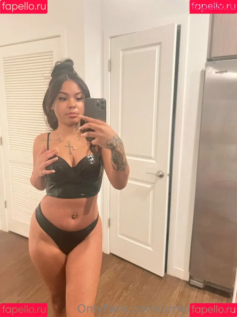 baybelaya Onlyfans Photo Gallery 