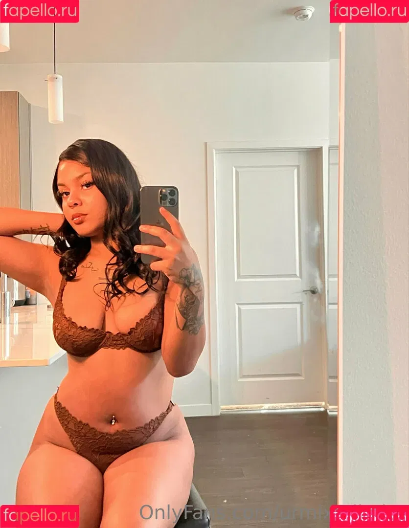 baybelaya Onlyfans Photo Gallery 