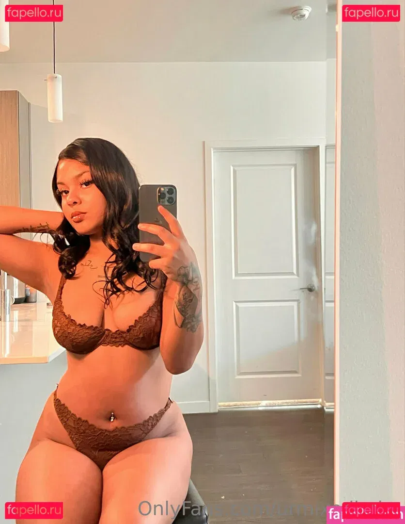 baybelaya Onlyfans Photo Gallery 