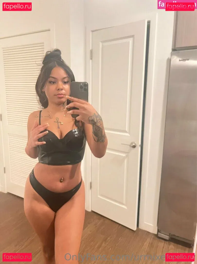 baybelaya Onlyfans Photo Gallery 