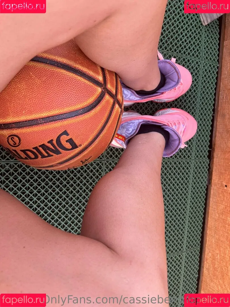 cassiebenderfitfree Onlyfans Photo Gallery 