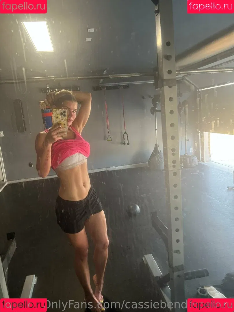 cassiebenderfitfree Onlyfans Photo Gallery 