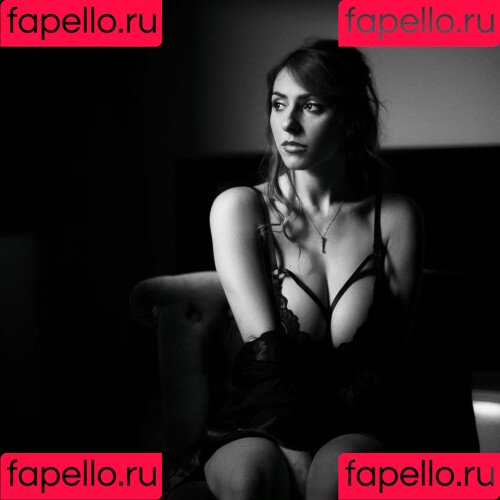 madamex93 Onlyfans Photo Gallery 