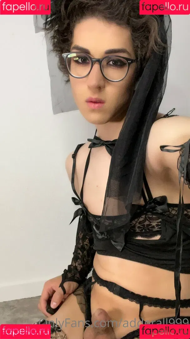 adderall999 Onlyfans Photo Gallery 