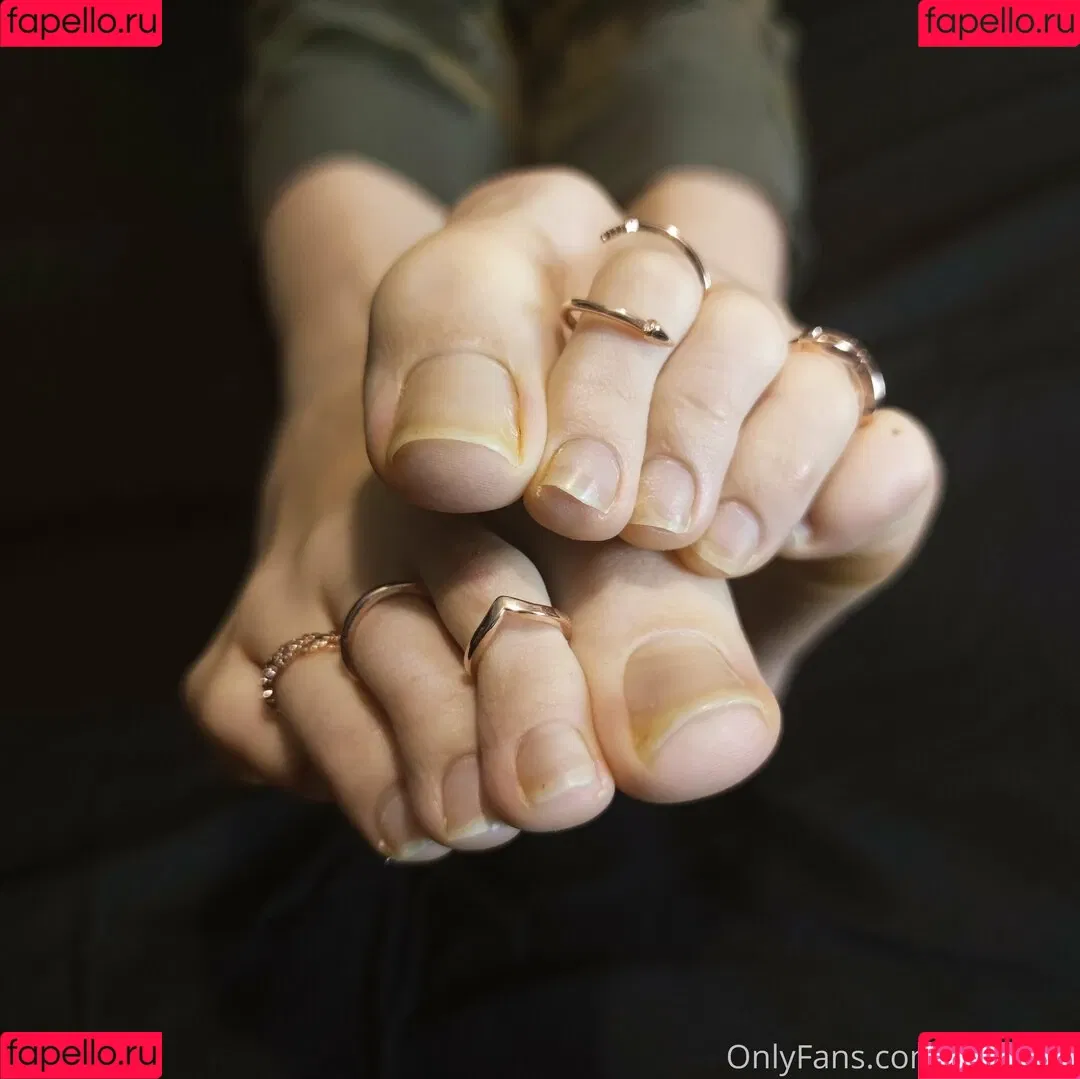 torislegs Onlyfans Photo Gallery 