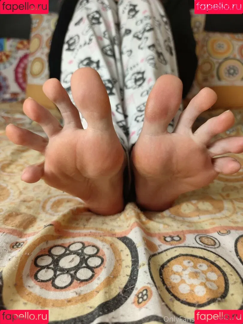 torislegs Onlyfans Photo Gallery 