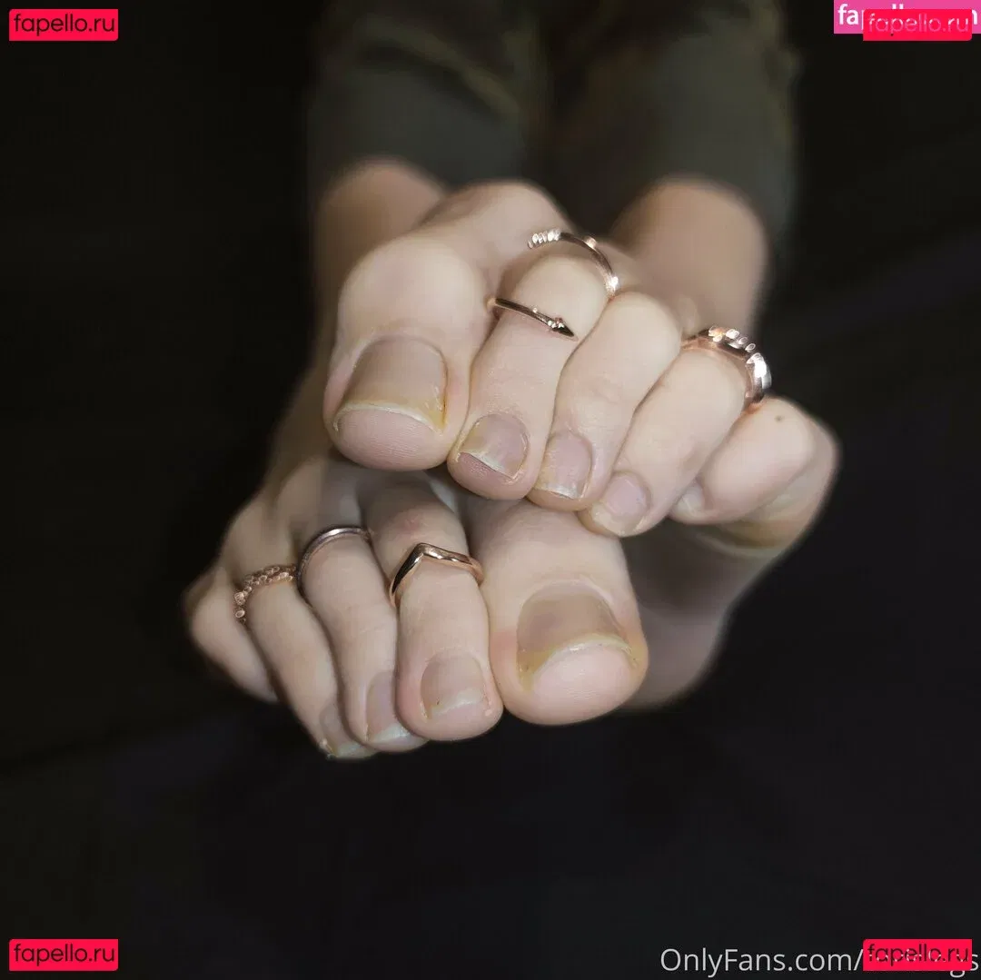 torislegs Onlyfans Photo Gallery 