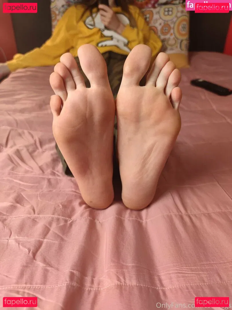 torislegs Onlyfans Photo Gallery 