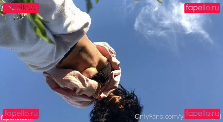 Yourtokengirl Onlyfans Photo Gallery 