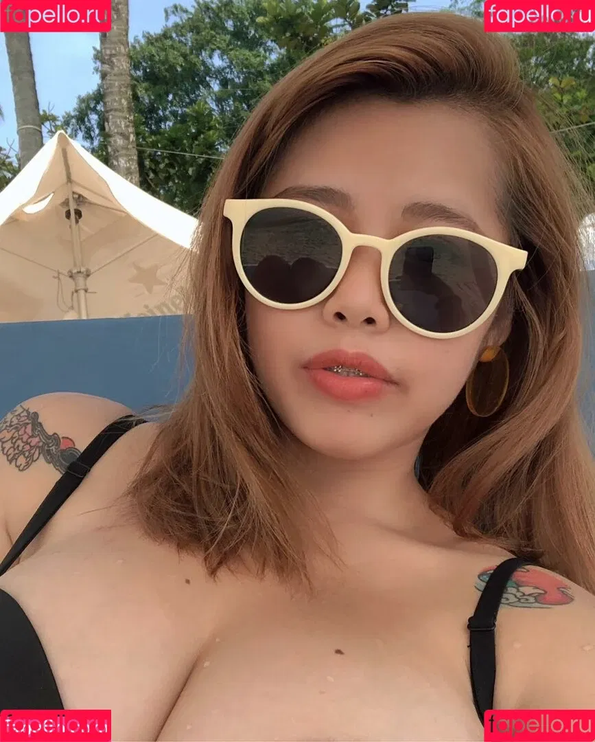 Chen Onlyfans Photo Gallery 
