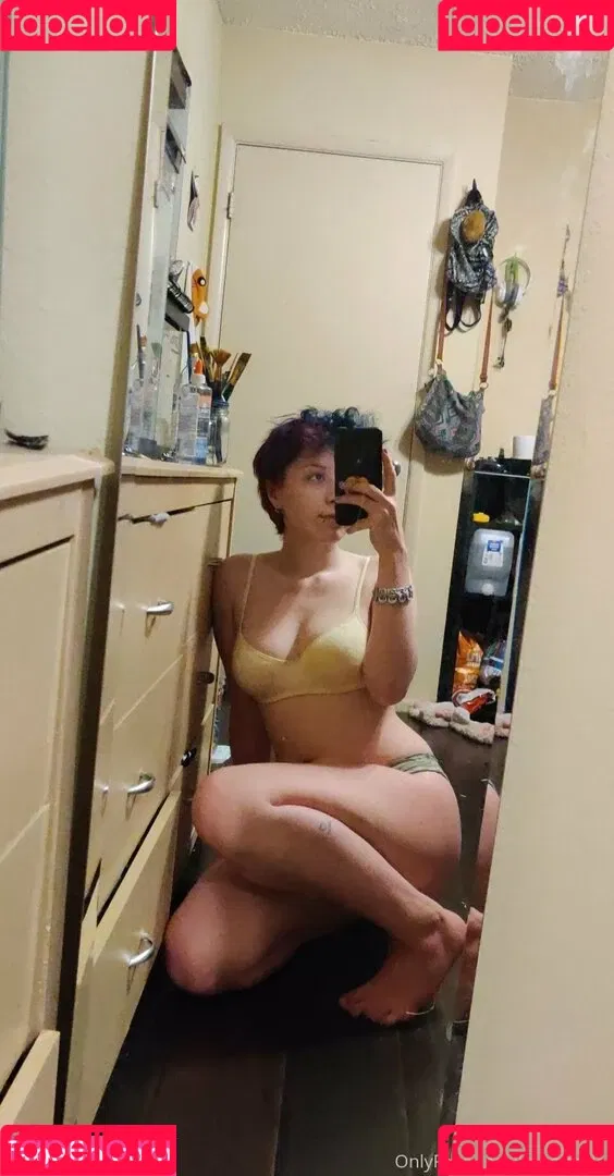 misspeachtea1 Onlyfans Photo Gallery 