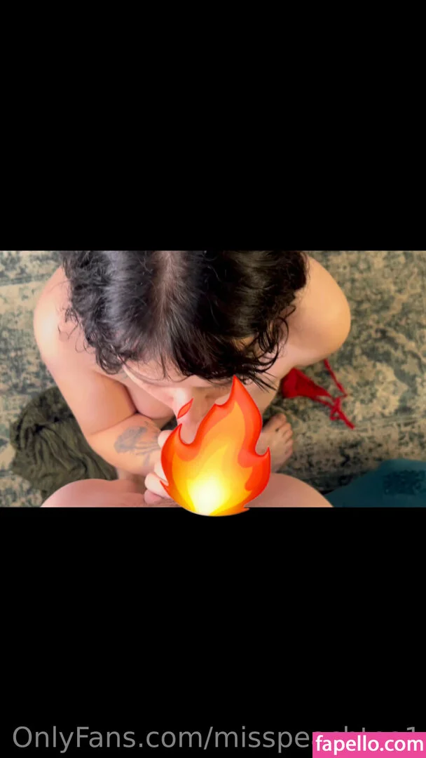 misspeachtea1 Onlyfans Photo Gallery 