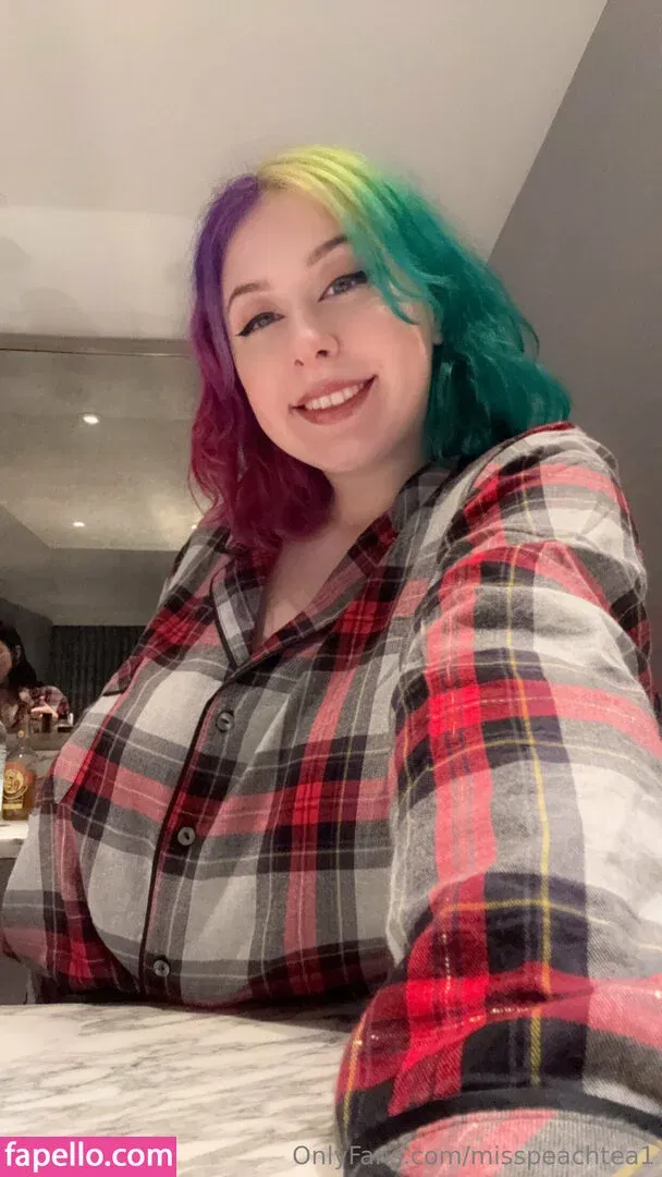 misspeachtea1 Onlyfans Photo Gallery 
