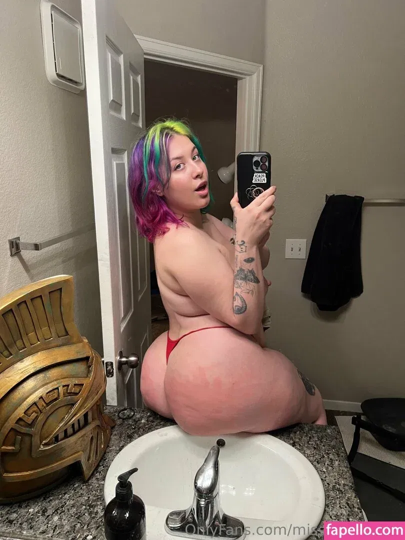 misspeachtea1 Onlyfans Photo Gallery 