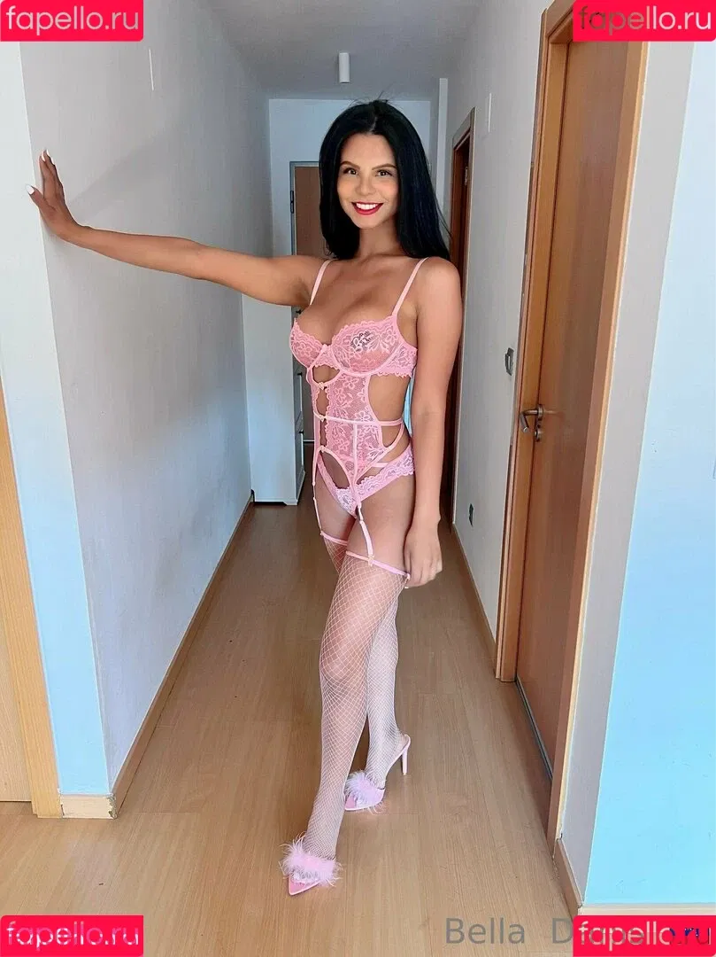bellapussy25 Onlyfans Photo Gallery 